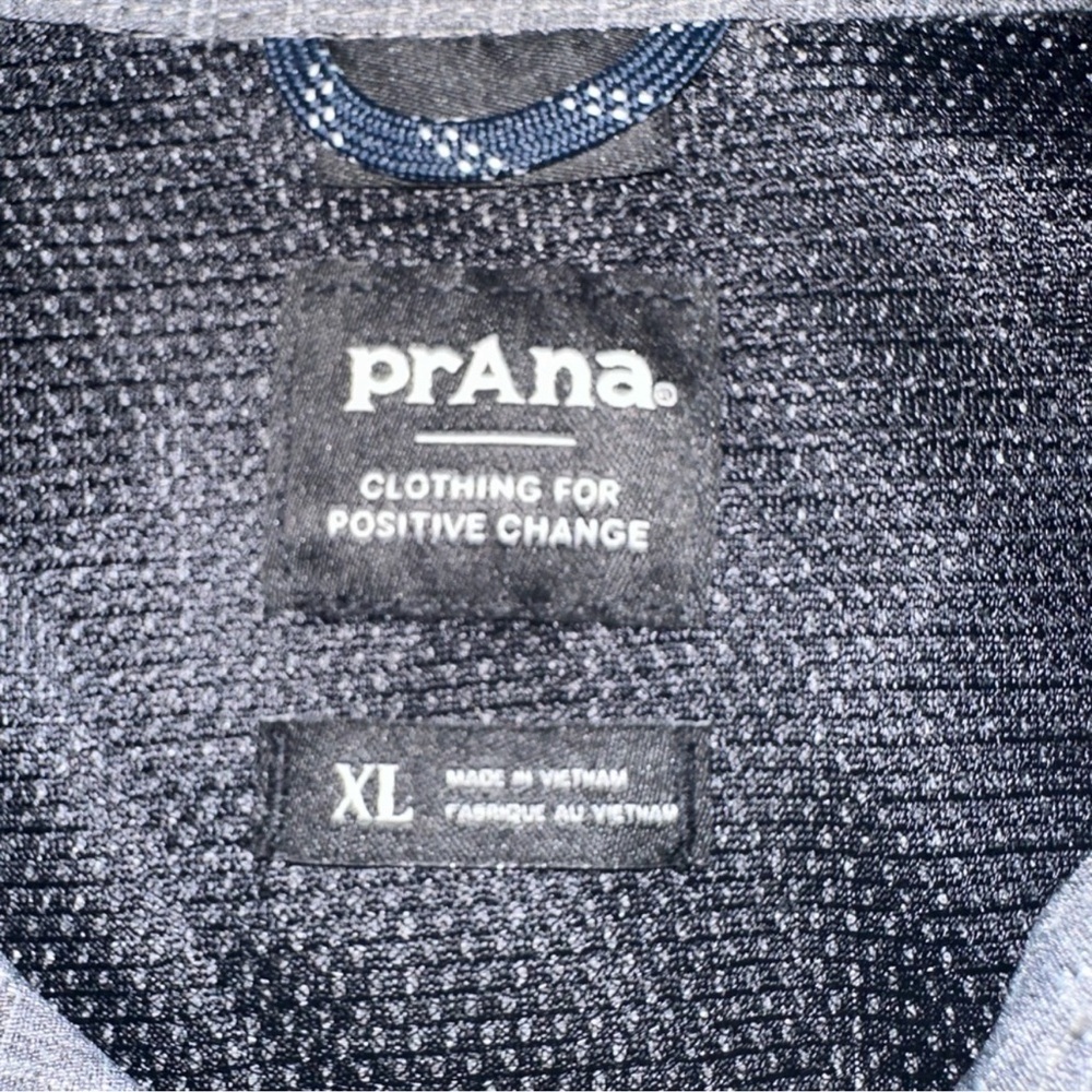 Prana Men's Gray Plaid Button Down Shirt - Picture 3 of 7